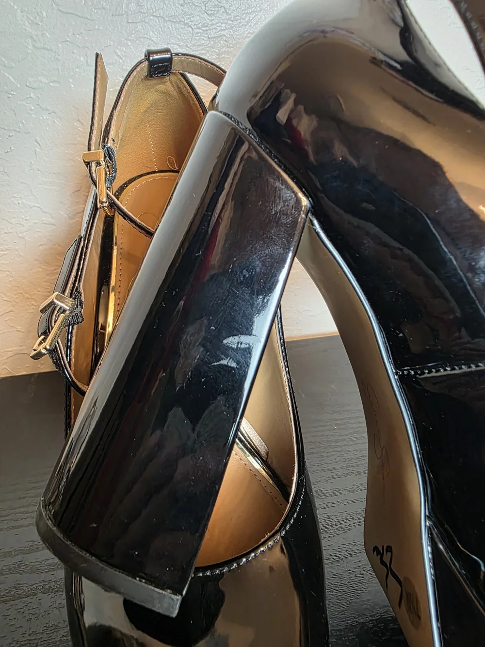 Jessica Simpson Black Patent Platform Mary Jane Heels